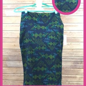 LuLaRoe Cassie S NWT